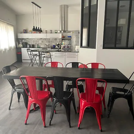 Casa Oliva -situe Au 2eme Etage Sans Ascenseur Perpignan