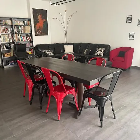 Casa Oliva -situe Au 2eme Etage Sans Ascenseur Appartement *