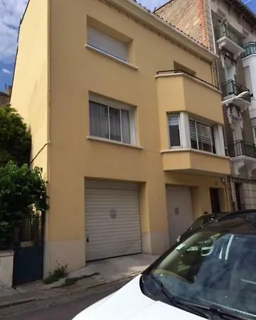 Appartement Casa Oliva -situe Au 2eme Etage Sans Ascenseur